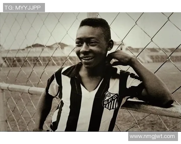 被誉为神一般存在的足球传奇人物及其影响力解析 被誉为神一般存在的足球传奇人物及其影响力解析